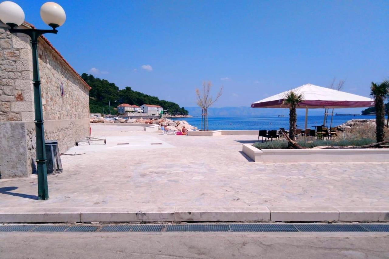 Apartments With A Parking Space Jelsa, Hvar - 8713 Jelsa  Dış mekan fotoğraf